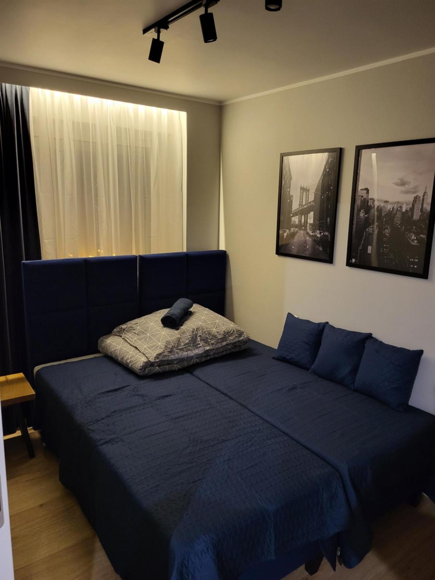 Apartment Mieszkanie W Nowym Apartamentowcu Obok Ch Arena, Prywatny Parking